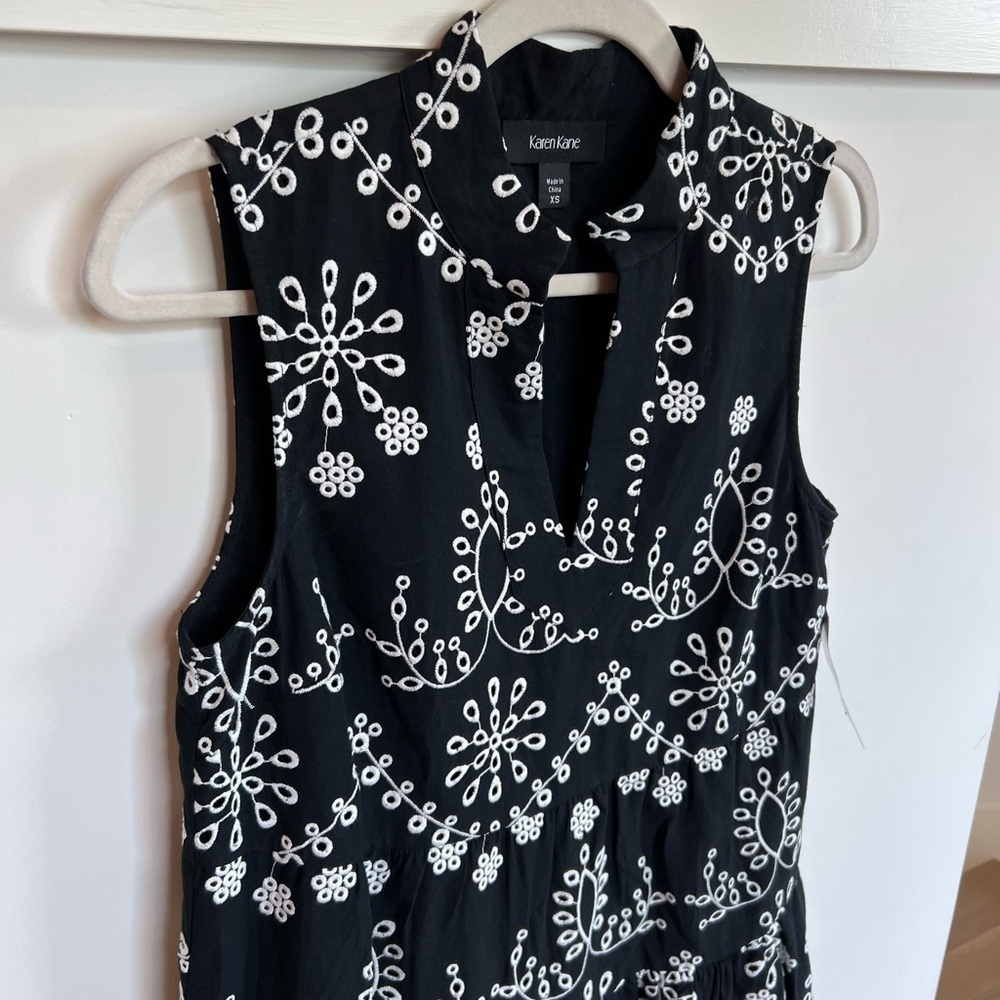 Karen Kane Eyelet Embroidered Sleeveless Tiered Cotton Dress Black and White XS - Picture 7 of 16